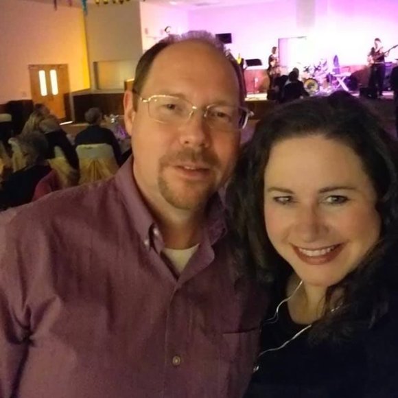 Hi!  I'm Tari - Picture 3 of 5